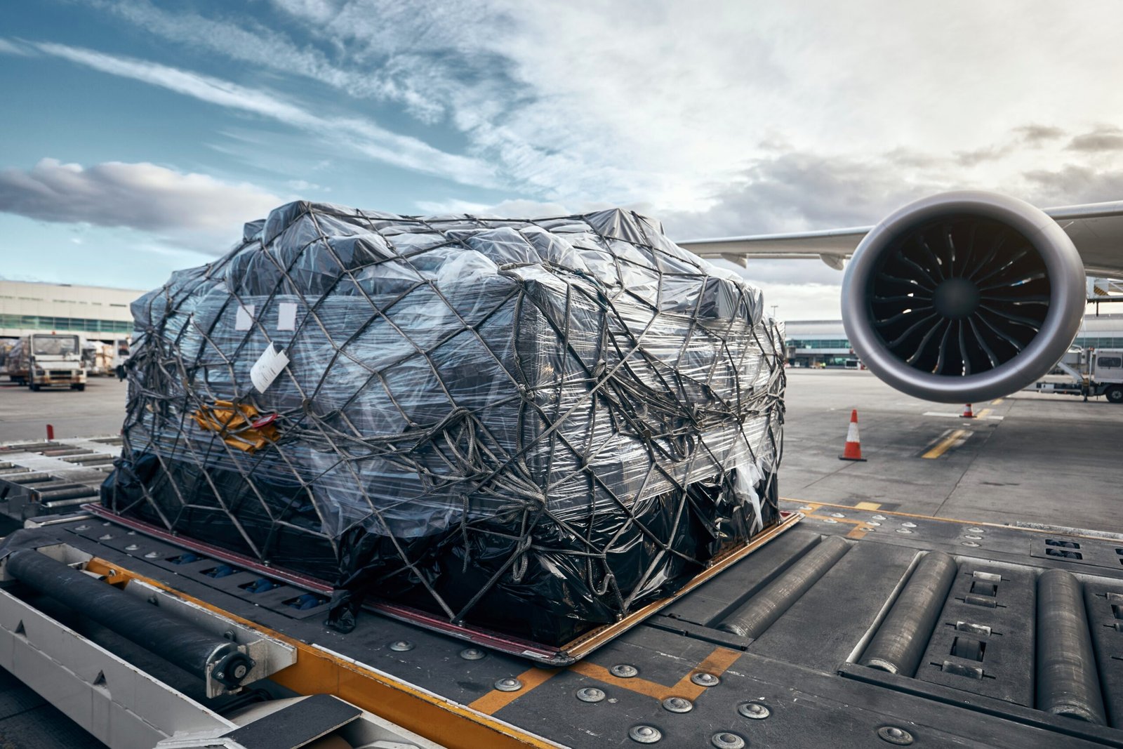 cara memilih cargo udara cara memilih cargo udara